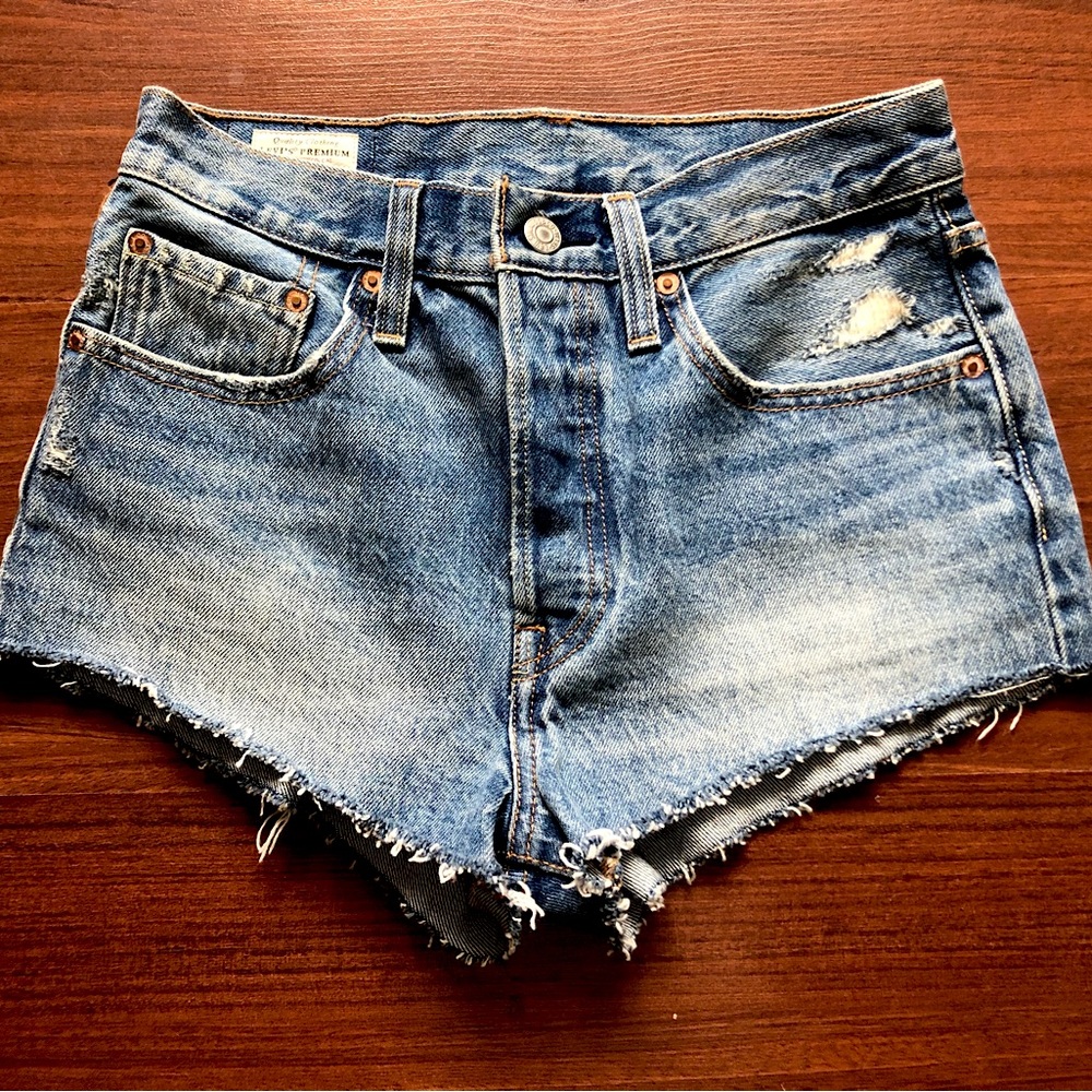 Levi’s 501 Micro Short Medium Wash Distressed Shorts